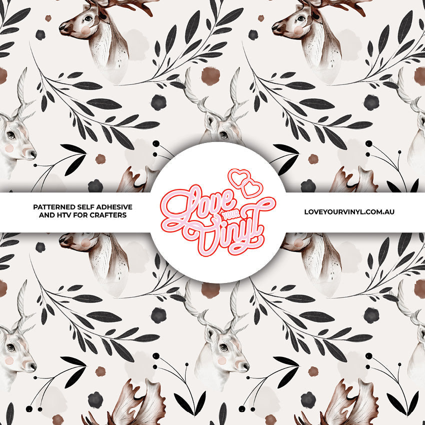 White and Brown Reindeer Christmas Patterned Vinyl LYV_2585